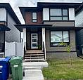 3 Bed - 2 Bath Main Floor Suite Rosewood