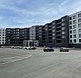 Stunning 1 Bedroom And Den Located In West Bedford!