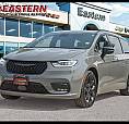 2025 Chrysler Pacifica Limited | Heated Front Seats