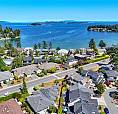 10372 Resthaven Dr Sidney, British Columbia