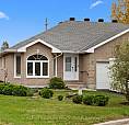 28 Dr Gordon Crescent North Grenville, Ontario