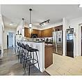 1703 15 E Royal Avenue New Westminster, British Columbia