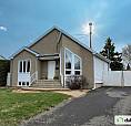 $625,000 - Bungalow For Sale In Blainville