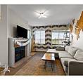 Ph414 488 Kingsway Vancouver, British Columbia