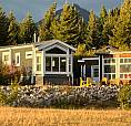 Stunning Mountain Cabin In Beautiful Crowsnest Pass