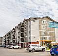 Pet-Friendly Three Bedroom Two Bath With In-Suite Laundry For Re