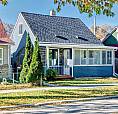 426 Minnigaffe Street Winnipeg, Manitoba
