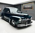 1948 Ford Super Deluxe