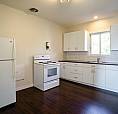 Cozy 1 Bed + Den, 1 Bath Upper-Level Unit At 92 Algoma St N