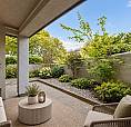 106 125 W 18th Street North Vancouver, British Columbia