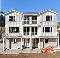 4 768 Lindsay St Saanich, British Columbia