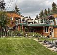 Riverfront Retreat By The Red Deer River