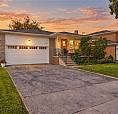 4-Bedroom 5-Level Backsplit For Sale In North York|Double Garage