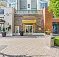 414 15735 Croydon Drive Surrey, British Columbia
