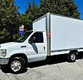 2008 Ford Econoline E-350 12-Foot Cube Truck Only 123Km Like New