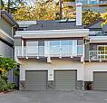 16 1063 Valewood Trail Saanich, British Columbia
