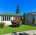 Beautiful, Immaculate Home In Lovely Area!