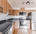 Modern Apartments With Gym! - Amberwynd Apartments - Apartment F