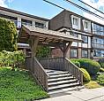 Fully Renovated 2 Bedroom Condo In White Rock - Walk To The Beac