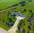 Meticulously Cared For 3bdrm 3bth Bng W/oversized Tpl Garage