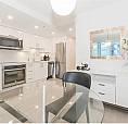 1407 555 Jervis Street Vancouver, British Columbia