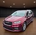 2022 Chrysler Pacifica Limited Leather,pano, Power Seats! Low...