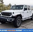 2026 Jeep Gladiator Sahara 4X4 | Body-Colour Freedom Top +