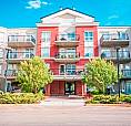 2 Bedroom At Wellington Court Apartments - Call Today!