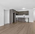 5 1/2 Moderne Et Spacieux Dans Un Triplex  Chomedey