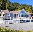 8475 Lisa Lane Lantzville, British Columbia