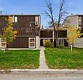 For Sale: Updated 3-bed Townhouse Condo Near U Of M!