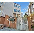 12 1328 W 73Rd Avenue Vancouver, British Columbia
