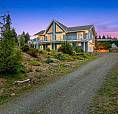 6481 Eagles Dr Courtenay, British Columbia