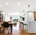 Condo Lumineux à Louer à Ahuntsic , Vue Imprenable!