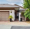 51 901 Kentwood Lane Saanich, British Columbia