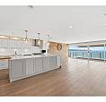 15240 Victoria Avenue White Rock, British Columbia