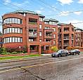 211 - 959 North River Road Ottawa, Ontario