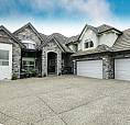 5733 W Kettle Crescent Surrey, British Columbia