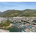 706 6707 Nelson Avenue West Vancouver, British Columbia