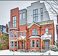Beautiful & Spacious Executive 1 Bedroom With Parking