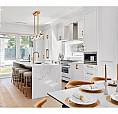 5081 Crown Avenue Vancouver, British Columbia
