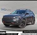 2023 Jeep Cherokee Trailhawk