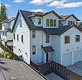 4 2316 Cliff Avenue Burnaby, British Columbia