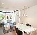 202 89 Nelson Street Vancouver, British Columbia