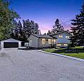 Beautiful Remodeled Oakbank Home