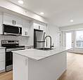 Live Downtown! Modern 2 Bed 2 Bath With A/C Balcony + Ensuite