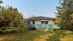 4 Bed 1 Bath House In Viking Alberta
