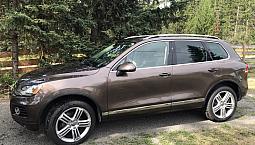 Vw Touareg Tdi With Low Kilometers