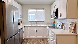 Newly Renovated 3 Bed 1 Bath In Pleasantview