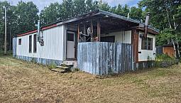 Hunting Cabin At Somme, Sk